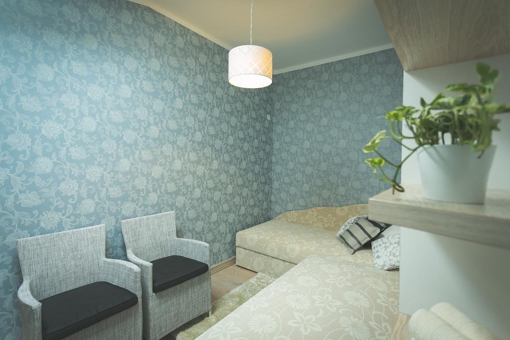 Arina Guest Apartment Куресааре Стая снимка
